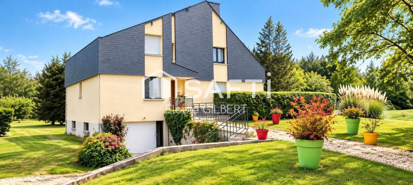 Maison 6 pièces 167 m² · à Bazouges Cré sur Loir · 167 m² · 320 000 €