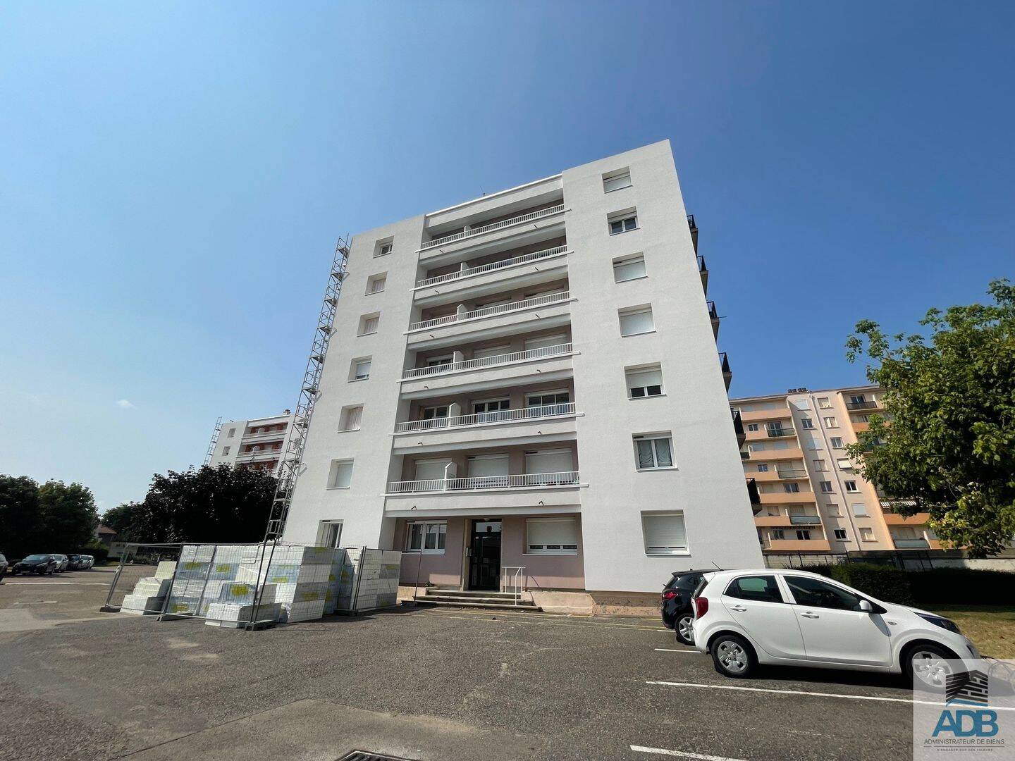 Appartement 4 pièces 67 m² · à Roanne · 67 m² · 612 €/mois