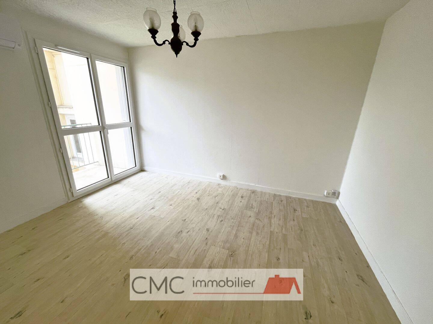 Appartement 1 pièce 24 m² · à Lucé · 23,7 m² · 79 000 €