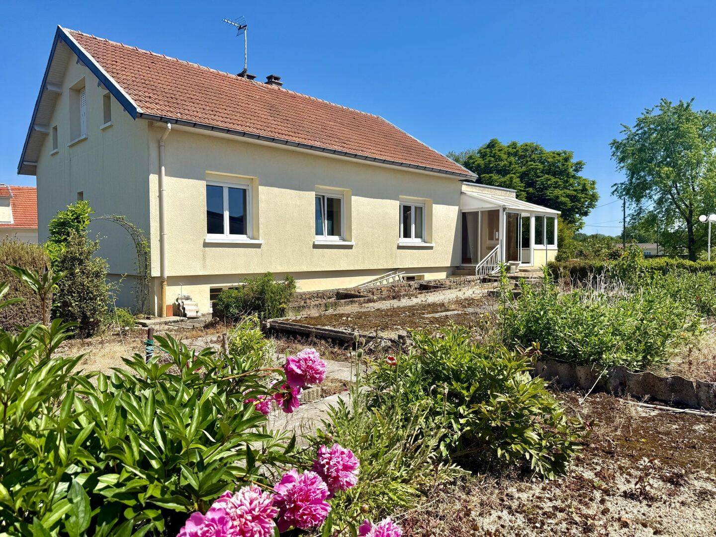Maison 7 pièces 185 m² · à Suippes · 185 m² · 179 000 €