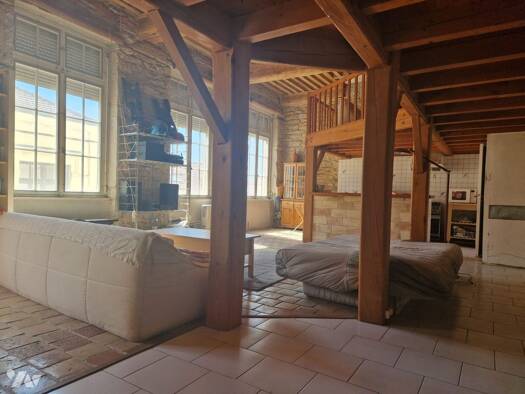 Appartement à vendre 300 000 € 2 pièces 60,3 m² Étage 3/5 Lyon 1er arrondissement 69001