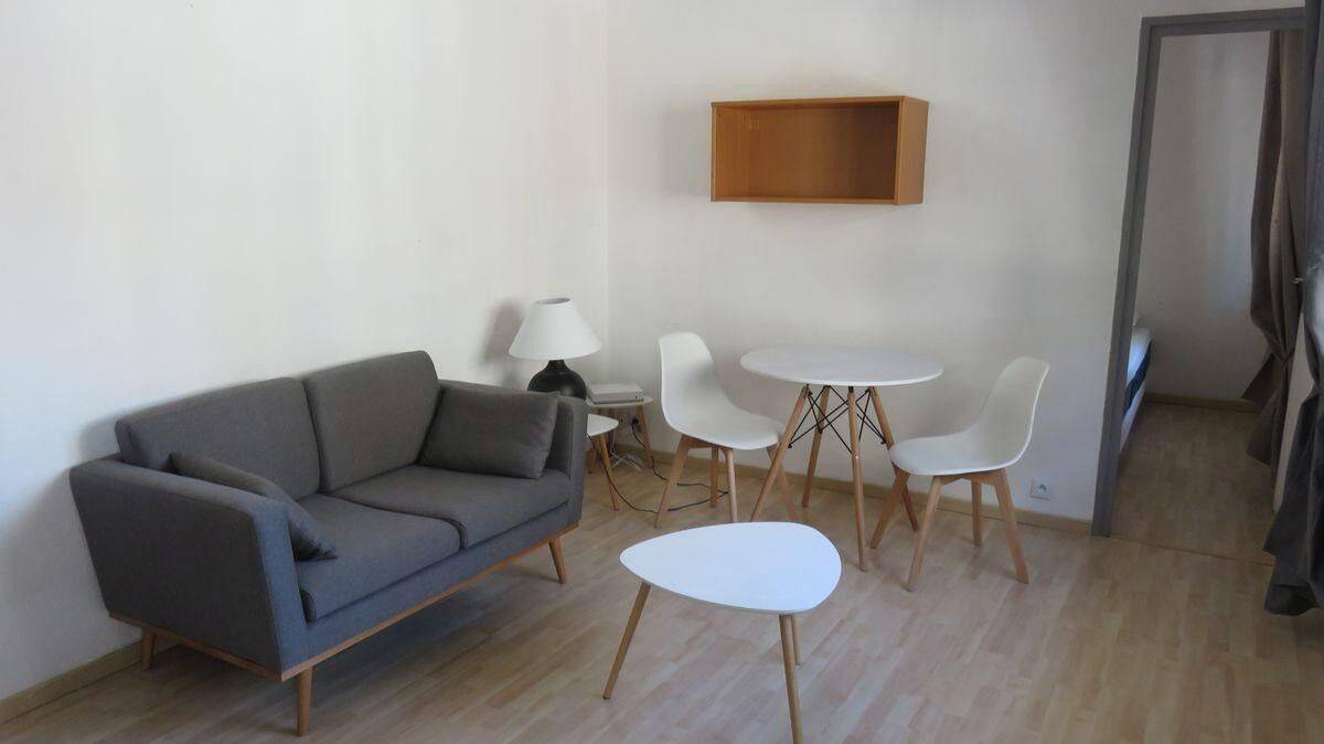 Appartement 2 pièces 38 m² · à Marseille 5ème Arrondissement · 38 m² · 750 €/mois