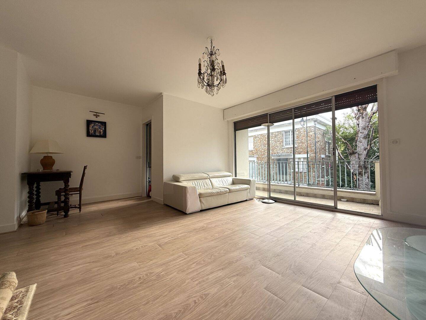 Appartement 3 pièces 69 m² · à Le Vésinet · 68,6 m² · 1 650 €/mois