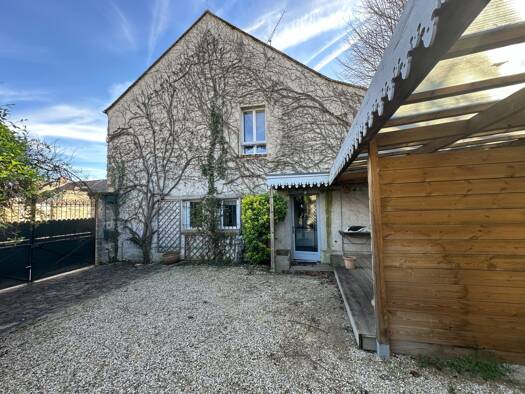 Maison de ville à vendre 320 000 € 3 pièces 2 chambres 59,5 m² 125 m² de terrain Barbizon 77630