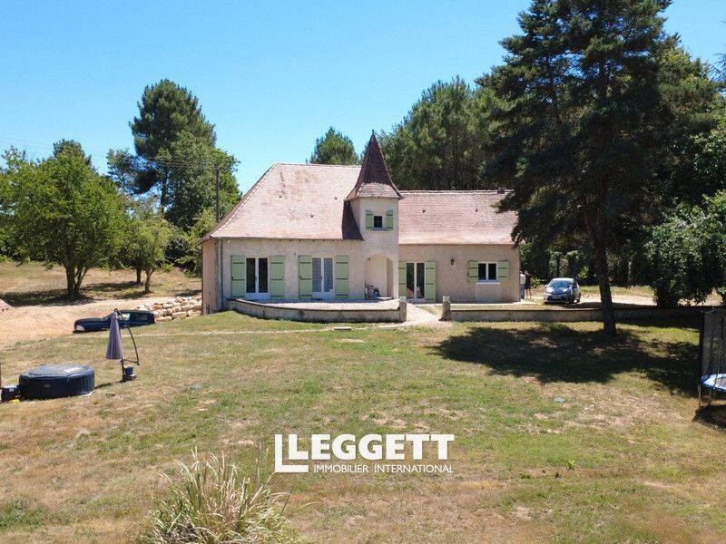 Maison 4 pièces 108 m² · à Sanilhac · 108 m² · 252 700 €