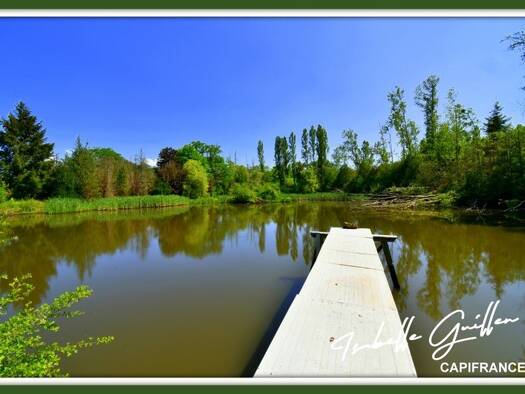 Terrain constructible à vendre 20 000 € 24 565 m² de terrain Châteaumeillant 18370