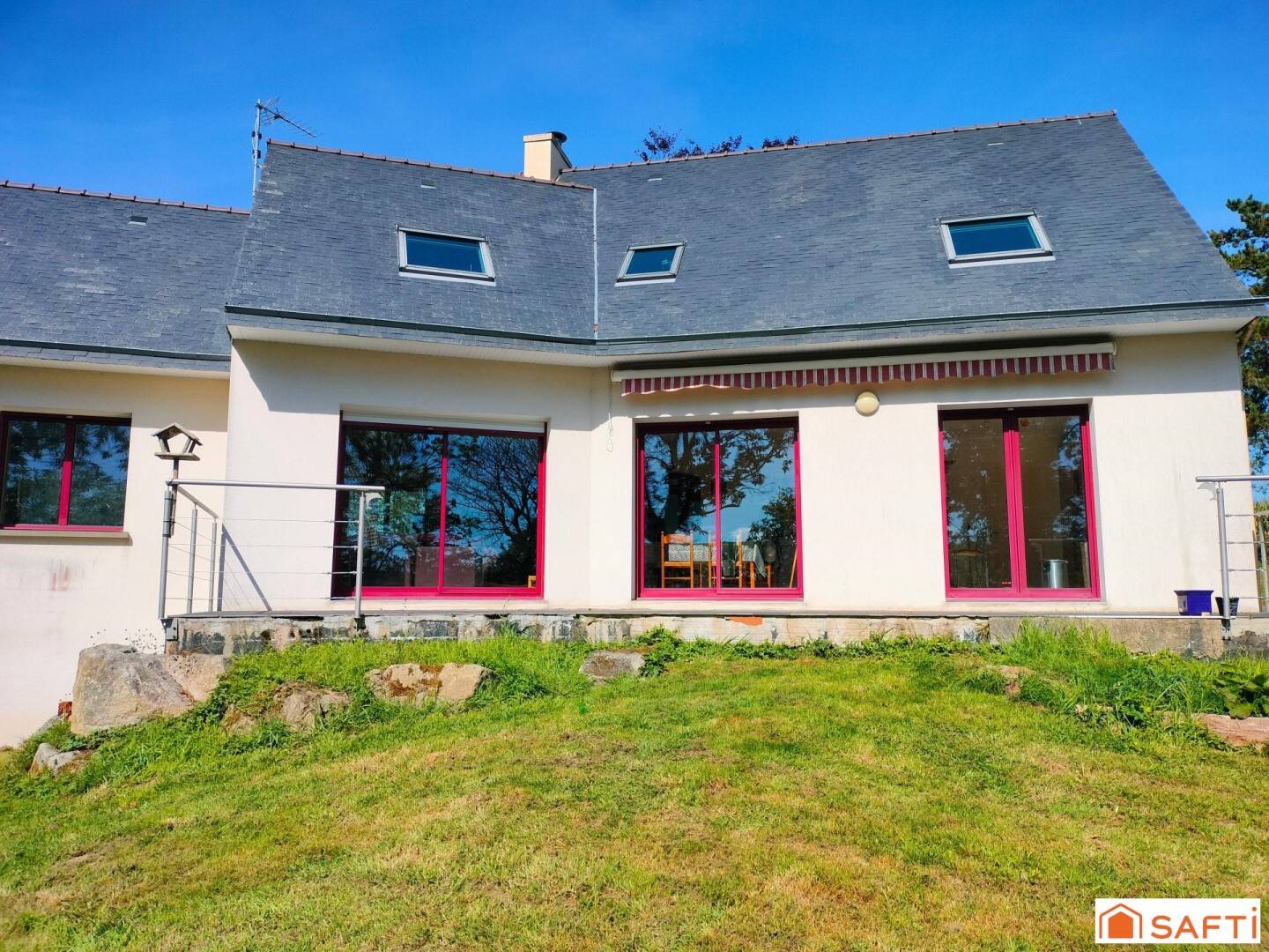 Maison 7 pièces 167 m² · à Pluguffan · 167 m² · 394 000 €