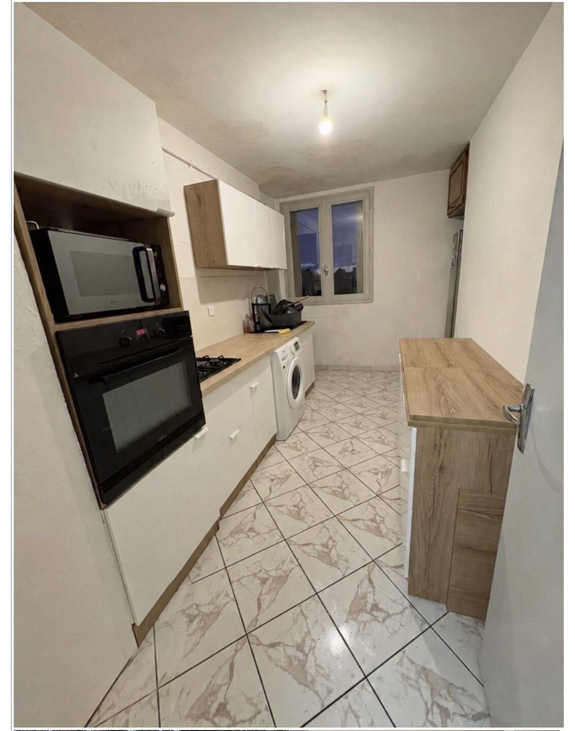 Appartement 4 pièces 71 m² · à Avignon · 71 m² · 108 000 €