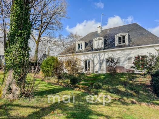 Maison à vendre 582 000 € 8 pièces 5 chambres 190 m² 1 110 m² de terrain Kervignac 56700