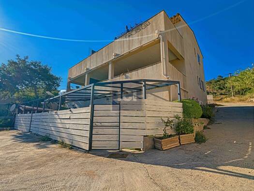 Immeuble à vendre 1 050 000 € 308 m² Basse Suane-Les Virgiles Sainte-Maxime 83120