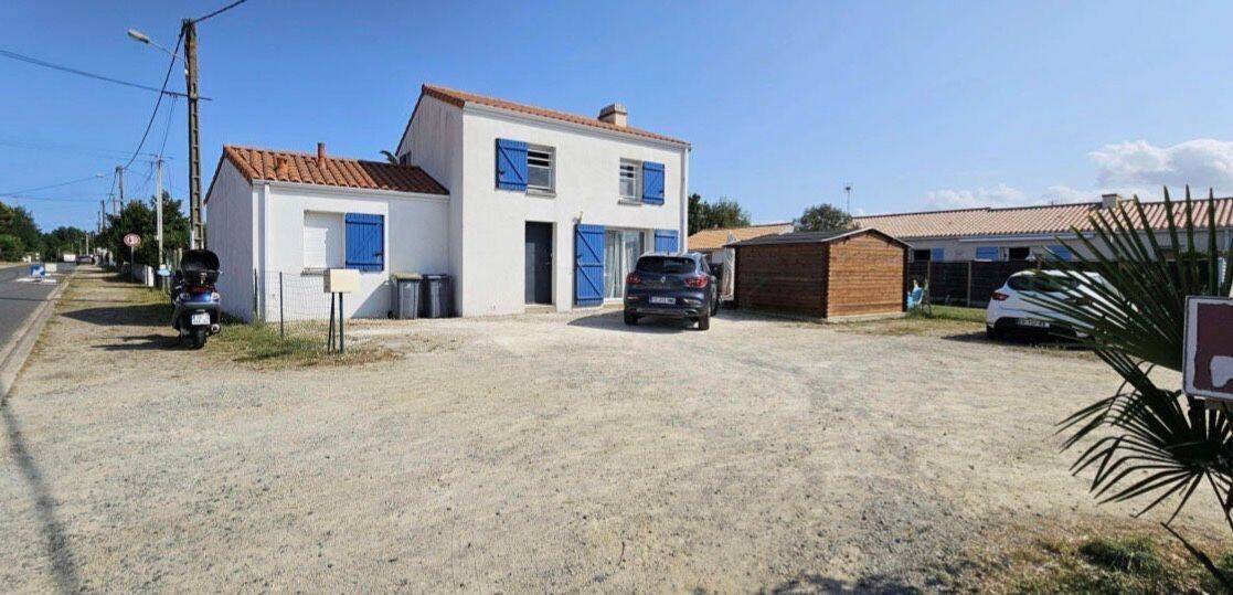 Maison 4 pièces 85 m² · à Barbâtre · 85 m² · 450 000 €