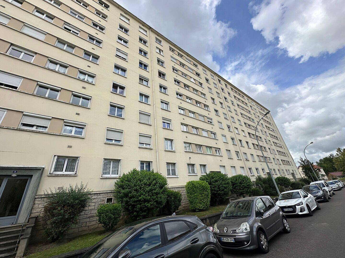 Appartement 4 pièces 91 m² · à Saint-André-les-Vergers · 91,1 m² · 750 €