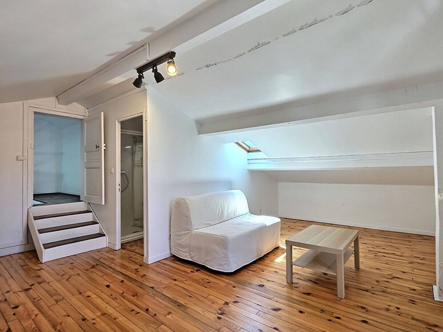 Appartement 1 pièce 30 m² · à Clermont-Ferrand · 29,6 m² · 480 €