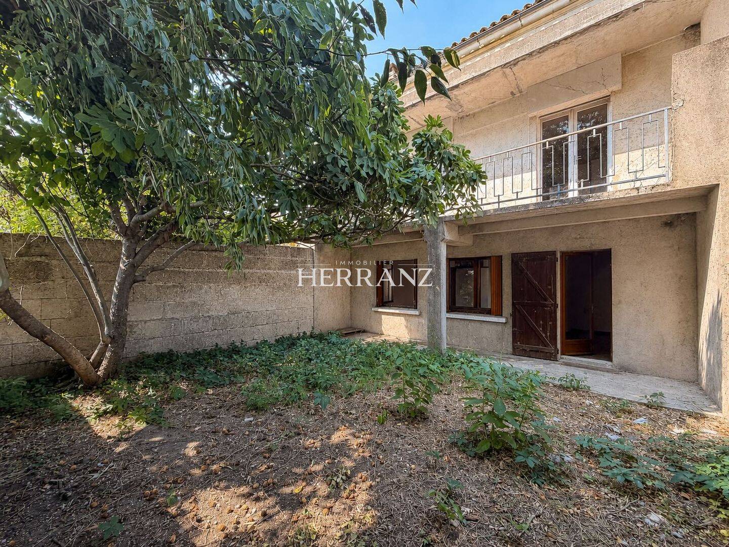 Maison 6 pièces 115 m² · à Libourne · 115,4 m² · 184 000 €