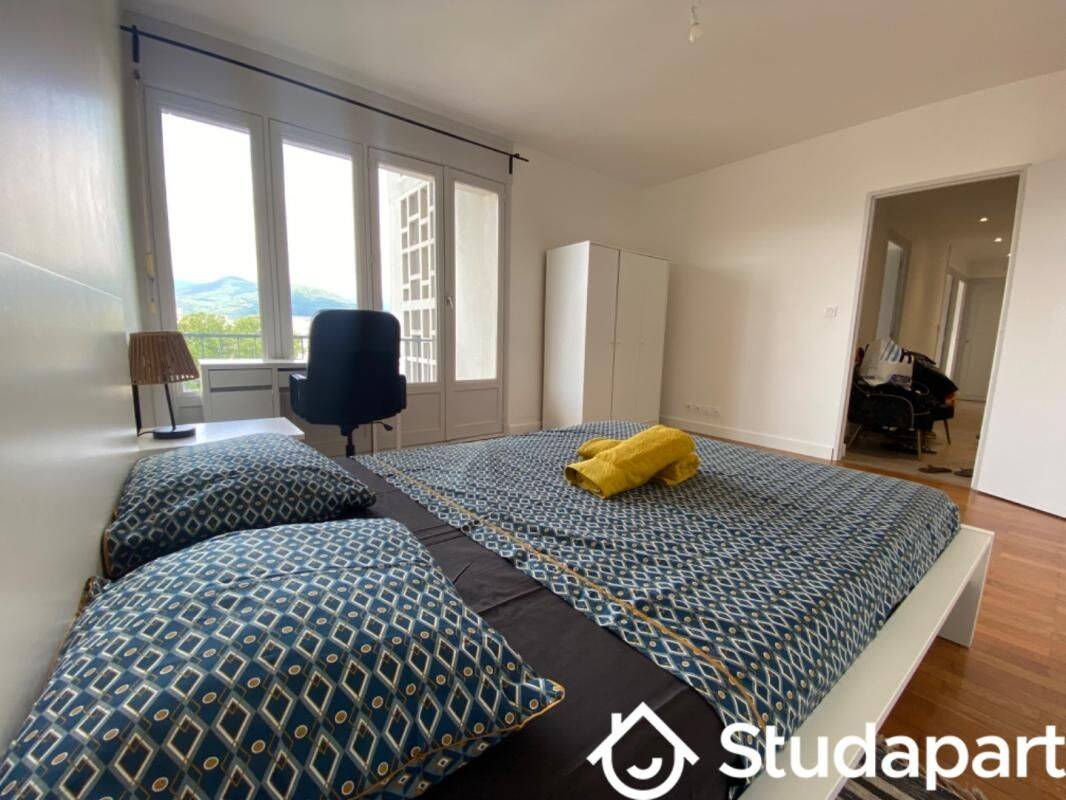 1 pièce 12 m² · à Grenoble · 12 m² · 500 €/mois