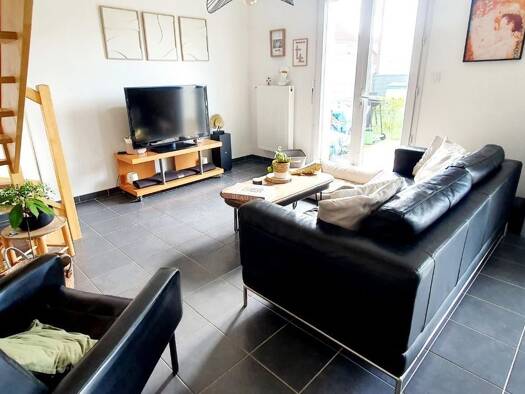 Maison à vendre - Première occupation 279 000 € 5 pièces 3 chambres 89 m² 300 m² de terrain Sud Nieppe 59850