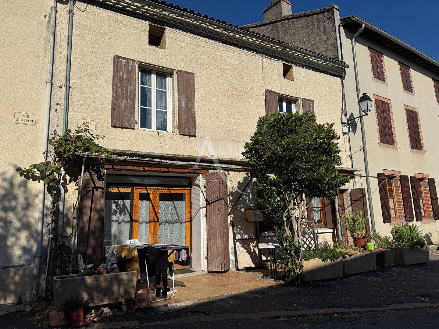 Maison 5 pièces 415 m² · à Labastide-de-Lévis · 415 m² · 249 000 €