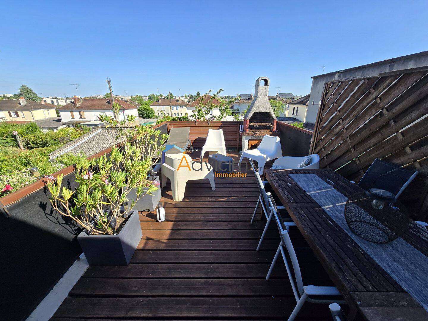 Maison 5 pièces 86 m² · à Saint-Jean-de-la-Ruelle · 86 m² · 328 000 €
