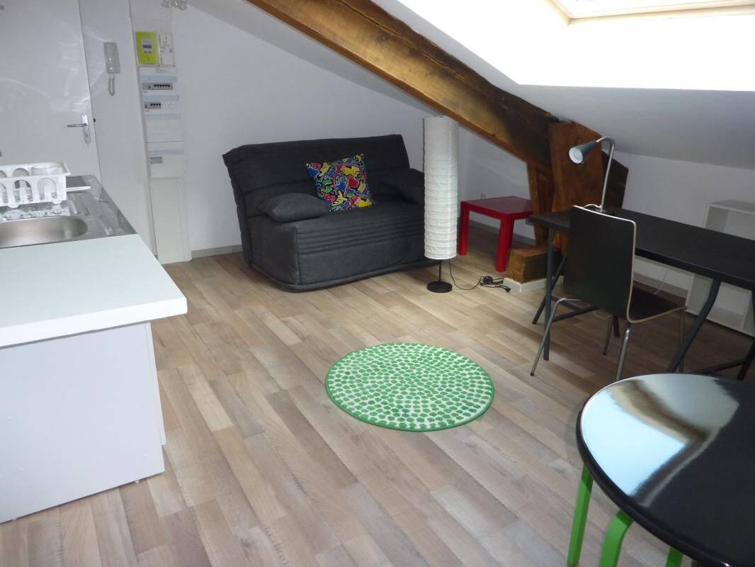 Appartement 1 pièce 10 m² · à Valence · 10 m² · 360 €/mois