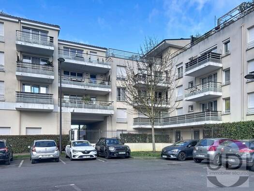 Appartement à vendre 138 000 € 2 pièces 1 chambre 51 m² Rive Droite-Apport Paris Gare Corbeil-Essonnes 91100