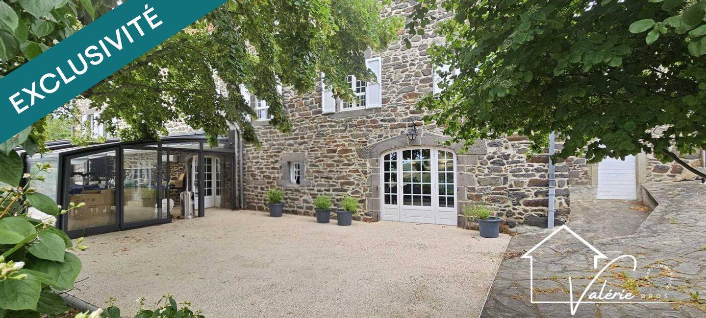 Maison 12 pièces 254 m² · à Massiac · 254 m² · 429 000 €