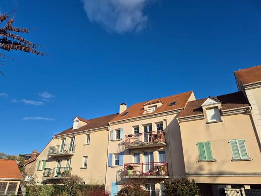 Appartement à vendre 188 000 € 2 pièces 1 chambre 41 m² Étage 1/3 Patenotre Petit Parc Rambouillet 78120