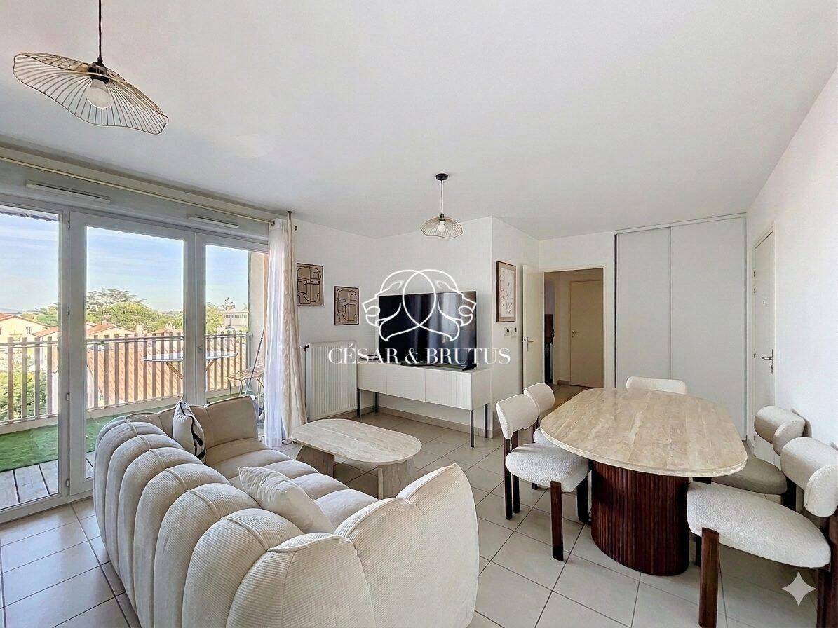 Appartement 3 pièces 55 m² · à Vénissieux · 55 m² · 193 000 €