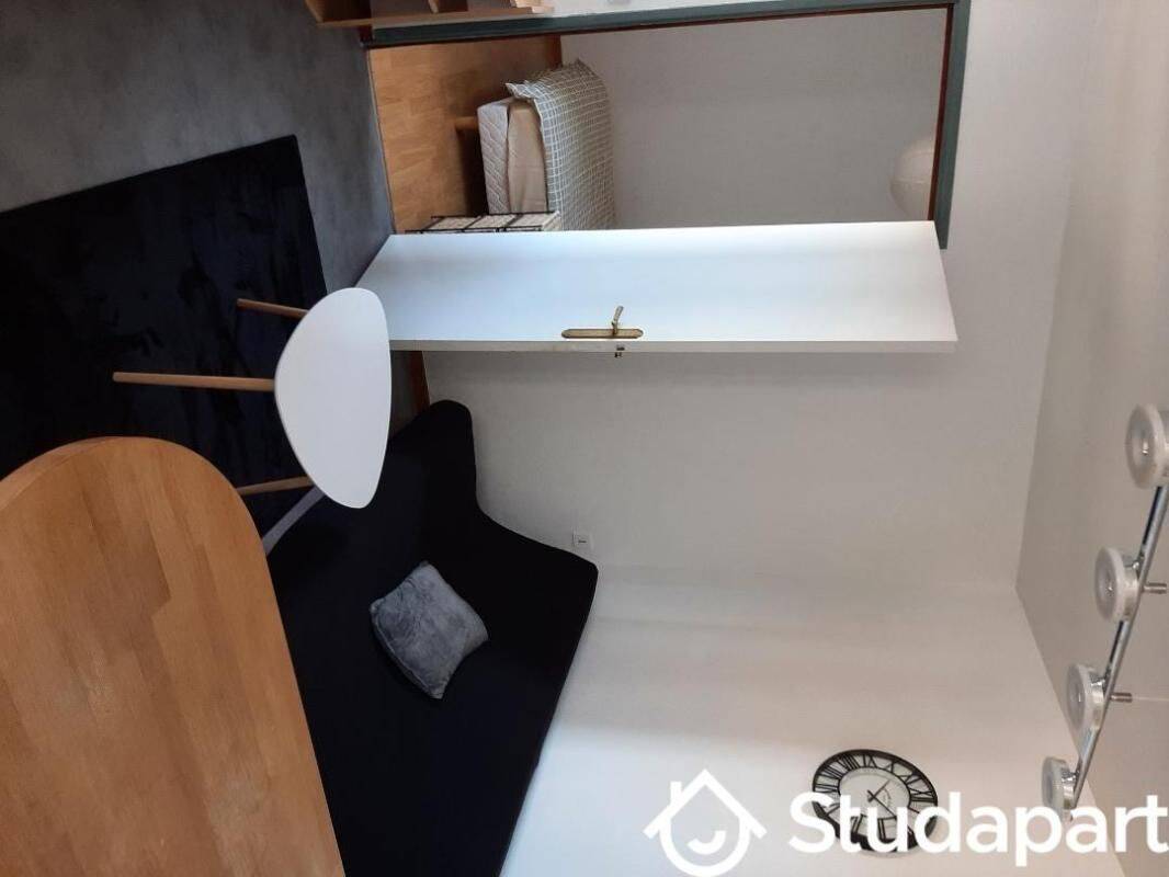 Appartement 2 pièces 25 m² · à Saint-Quentin · 25 m² · 400 €