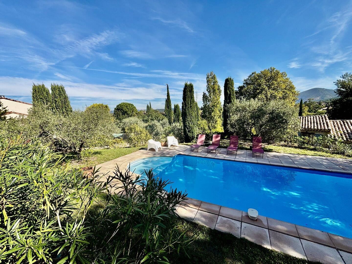 Maison 7 pièces 324 m² · à Malaucène · 324 m² · 1 350 000 €