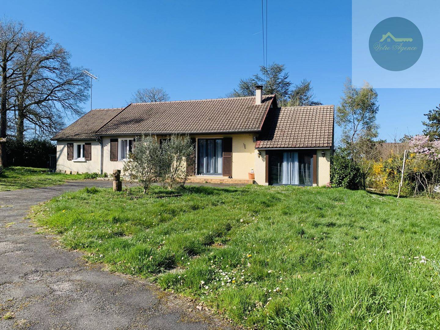 Maison 5 pièces 125 m² · à Chéroy · 125 m² · 167 000 €