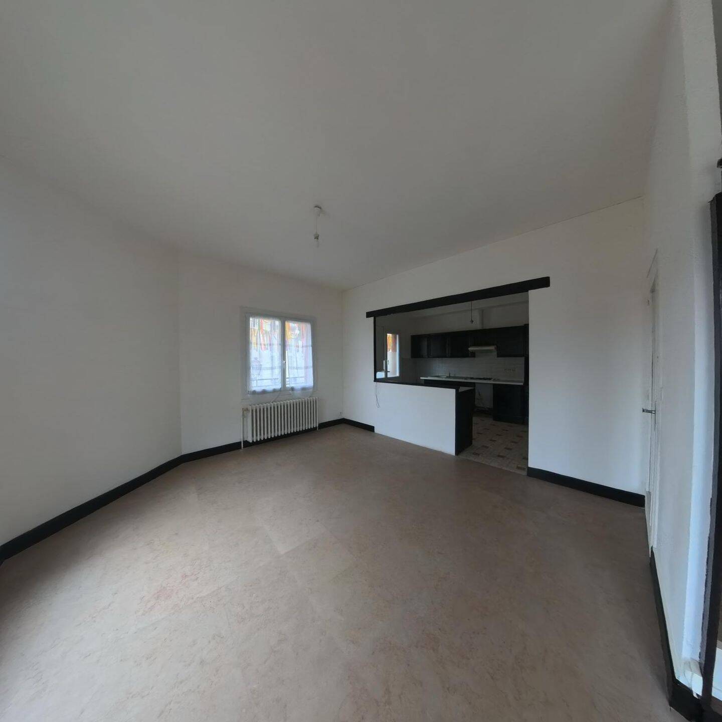 Appartement 4 pièces 87 m² · à Châtellerault · 87,3 m² · 750 €/mois