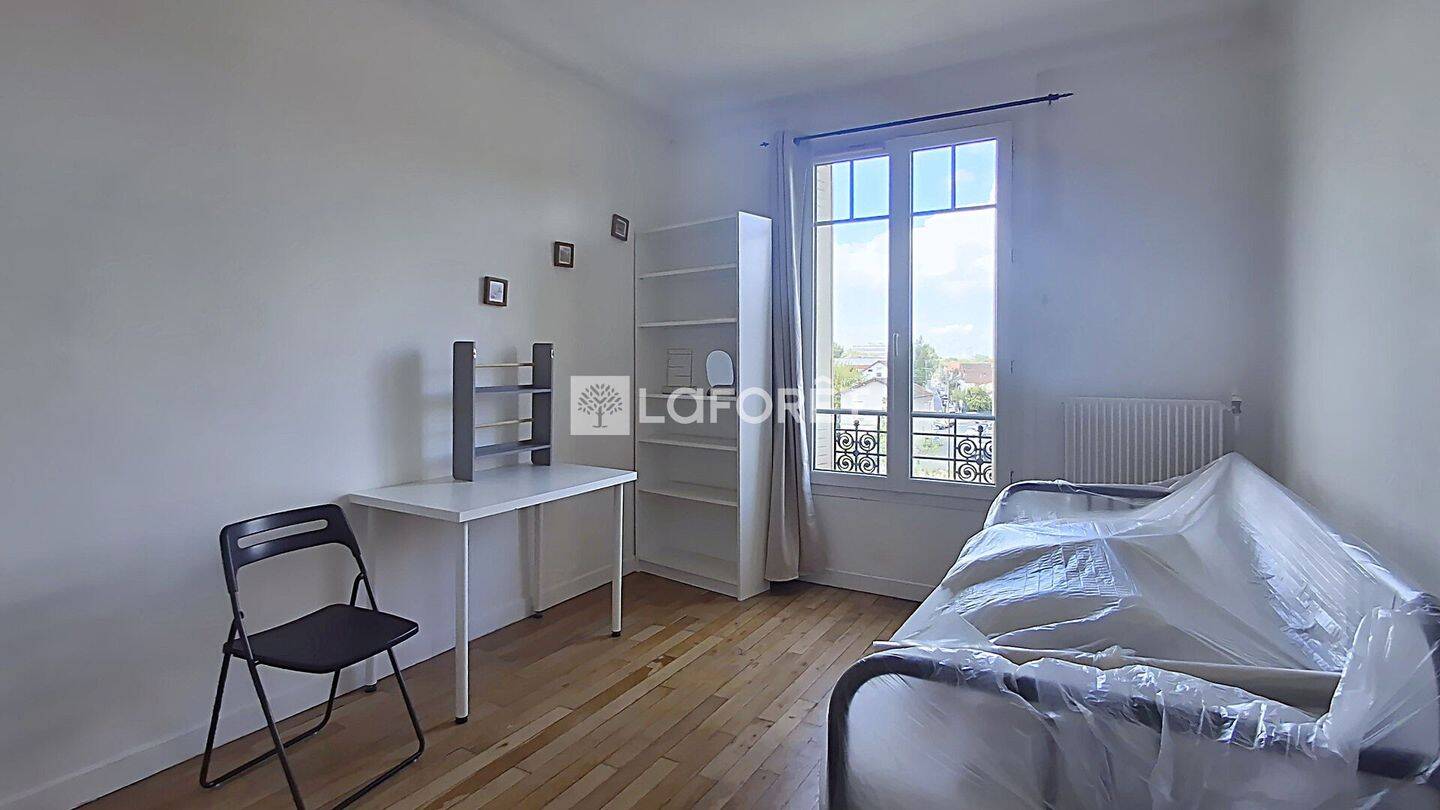 Appartement 3 pièces 54 m² · à Villeneuve-le-Roi · 54,3 m² · 1 100 €/mois