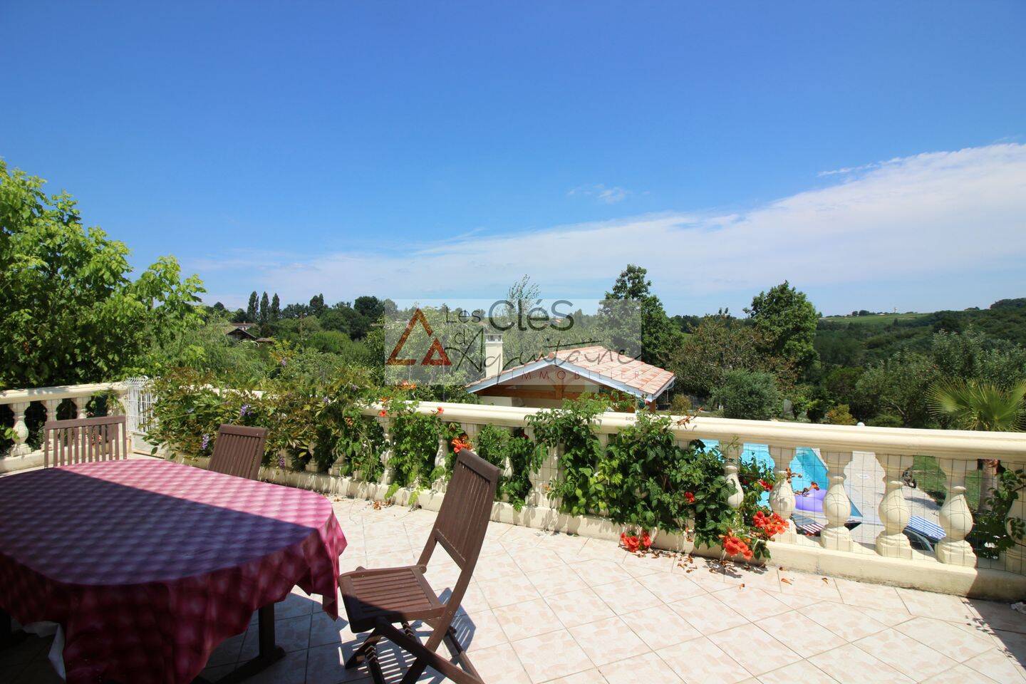 Maison 6 pièces 130 m² · à Rions · 130 m² · 386 000 €