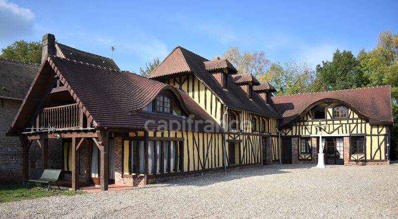 Maison 9 pièces 277 m² · à Tourville-la-Rivière · 277 m² · 330 000 €