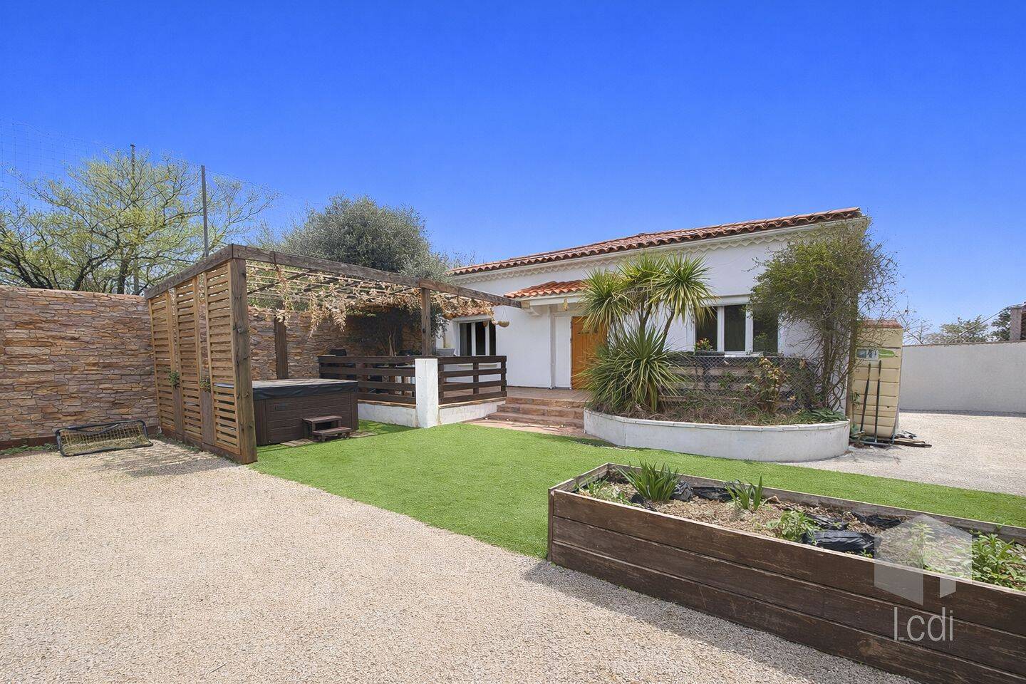 Maison 3 pièces 77 m² · à Montélimar · 77 m² · 189 000 €