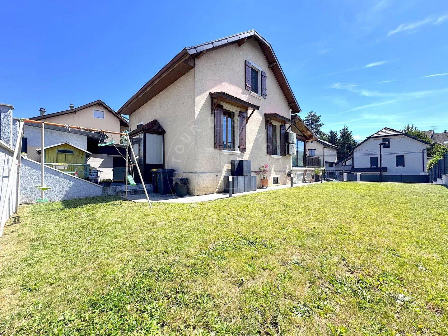Maison 7 pièces 126 m² · à Annecy · 126 m² · 987 000 €