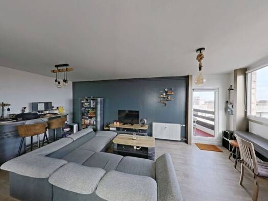 Appartement à vendre 139 700 € 4 pièces 2 chambres 98 m² Étage 8/25 Centre-Victoire Dunkerque 59140