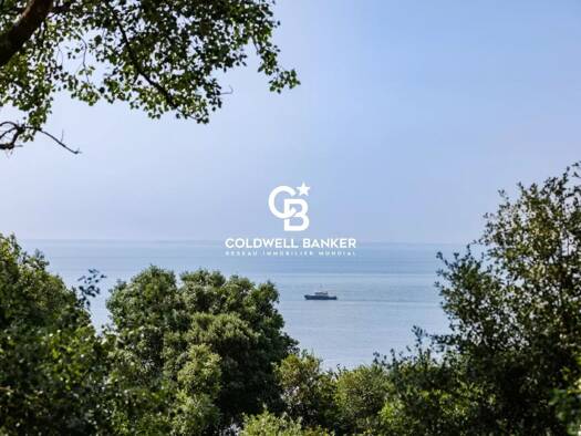 Maison à vendre - Première occupation 884 000 € 4 pièces 3 chambres 86 m² Saint Marc Est Saint-Nazaire 44600