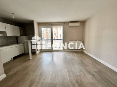 Appartement à louer 600 € 2 pièces 1 chambre 40,2 m² 2ème étage Saint Martin Perpignan 66000