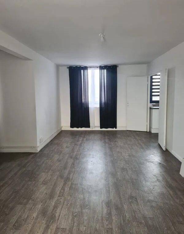 Appartement 4 pièces 84 m² · à Villeneuve-d'Ascq · 84 m² · 1 000 €/mois
