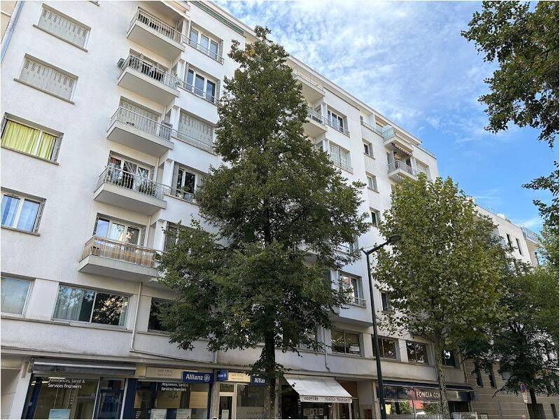 Appartement 2 pièces 57 m² · à Annecy · 56,9 m² · 1 330 €/mois