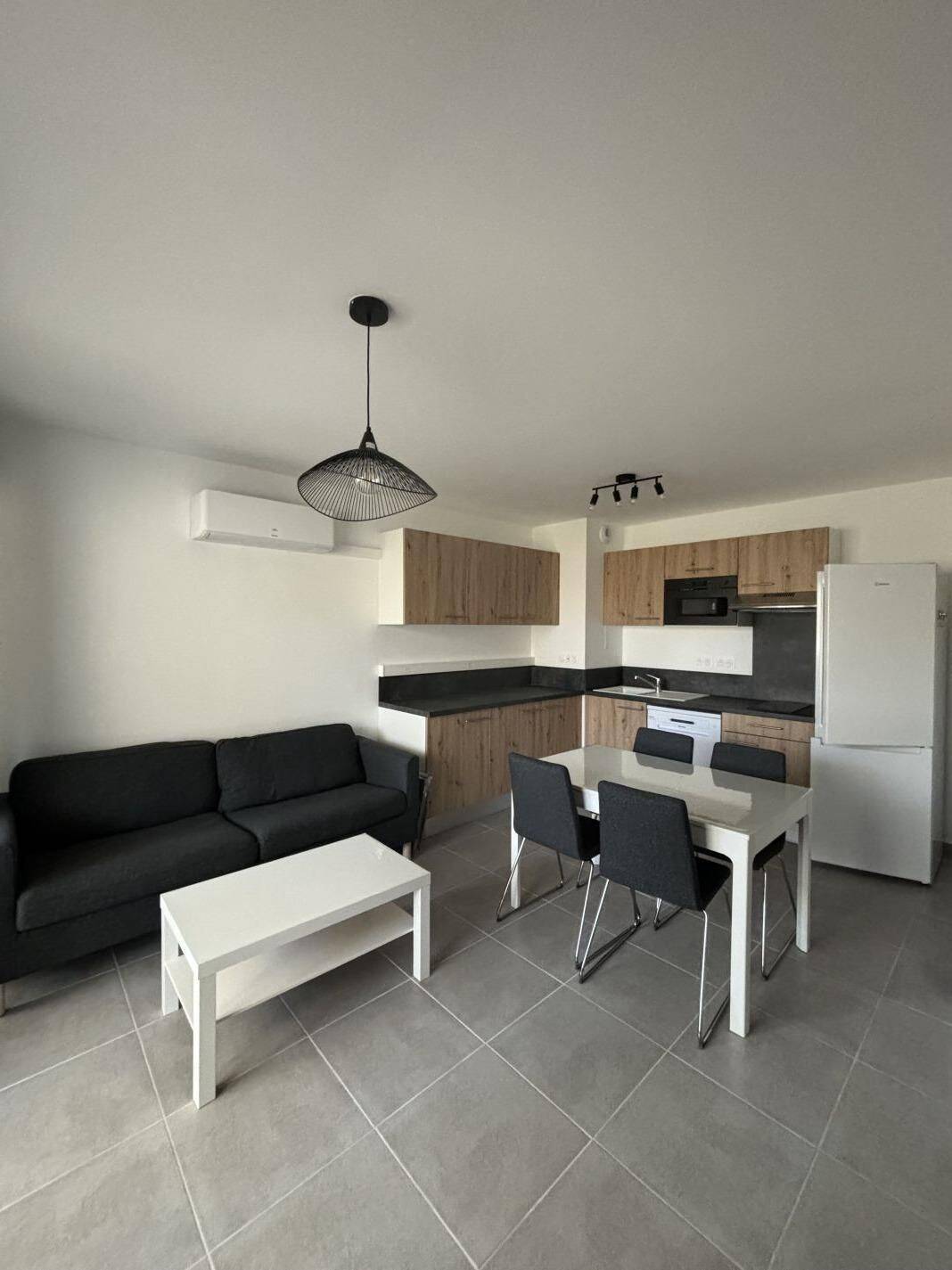 Appartement 2 pièces 44 m² · à Castelnau-le-lez · 44,2 m² · 810 €