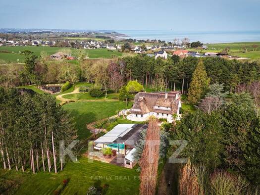 Maison à vendre 1 102 500 € 9 pièces 5 chambres 320 m² 60 000 m² de terrain Hillion 22120