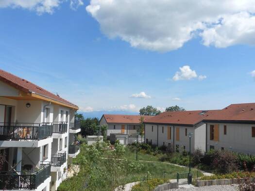 Duplex à louer - Première occupation 2 450 € 4 pièces 3 chambres 93,9 m² RDC/1 Échenevex 01170