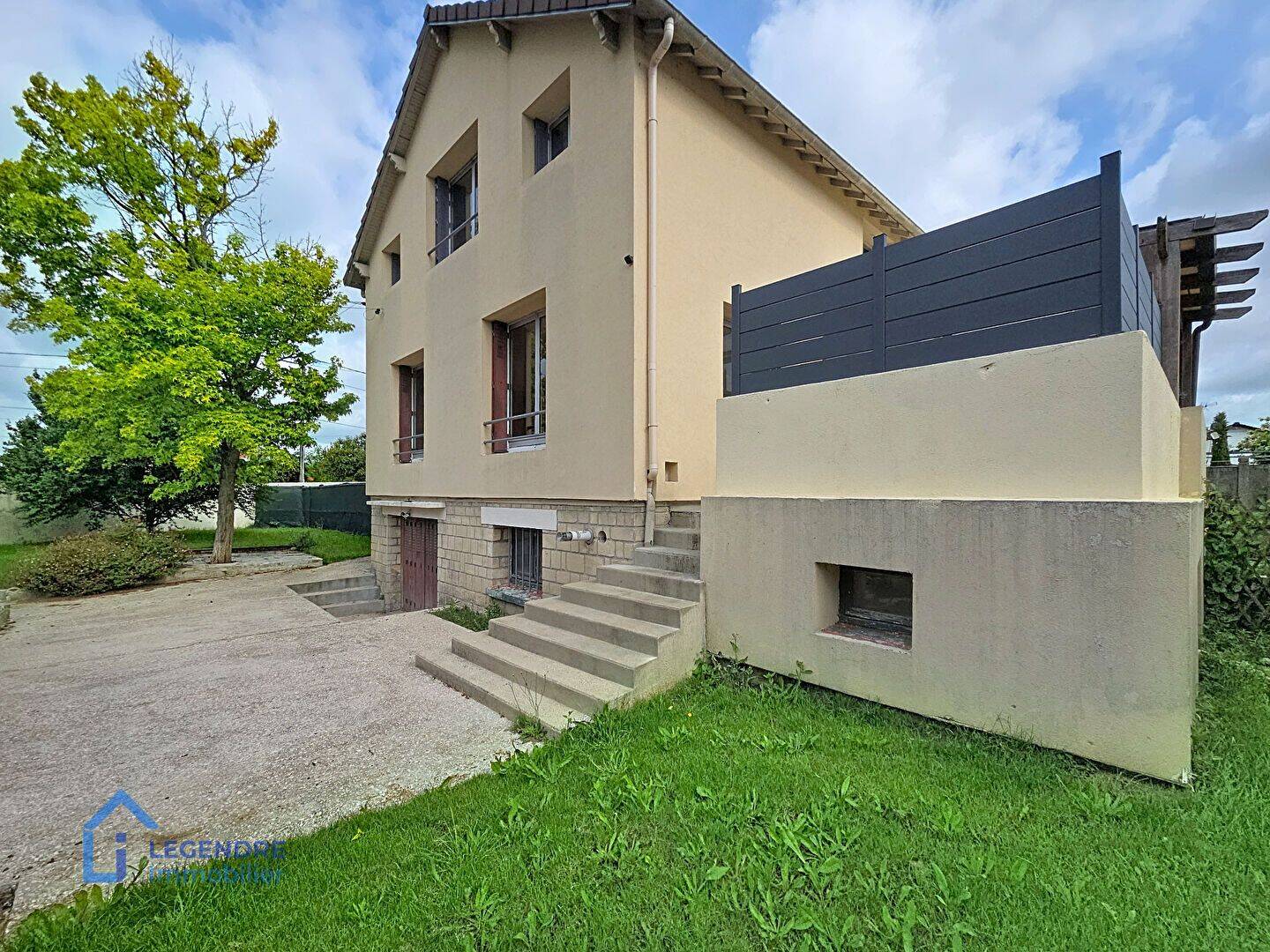Maison 8 pièces 126 m² · à Herblay-sur-Seine · 125,5 m² · 399 000 €