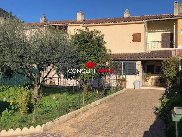 Maison 6 pièces 122 m² · à Solliès-Toucas · 122 m² · 329 900 €