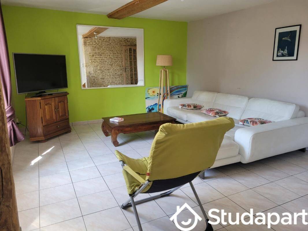 1 pièce 12 m² · à Colleville-Montgomery · 12 m² · 390 €