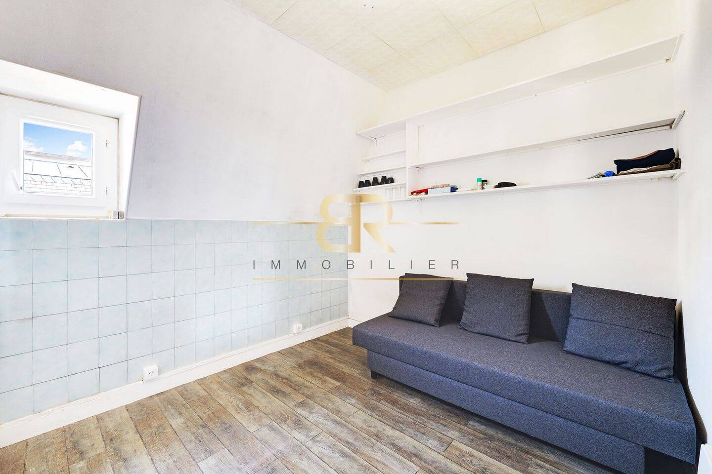 Appartement 1 pièce 9 m² · à Paris 7ème Arrondissement · 9,1 m² · 135 000 €