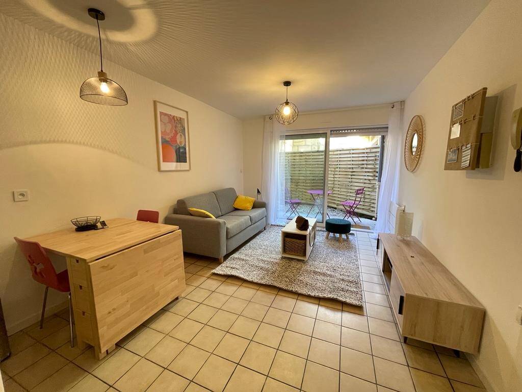 Appartement 1 pièce 25 m² · à Bordeaux · 25 m² · 695 €