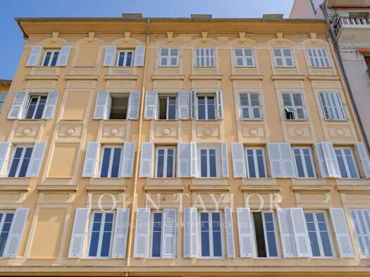 Appartement à vendre 1 795 000 € 3 chambres 135,7 m² 1er étage Nice 06300